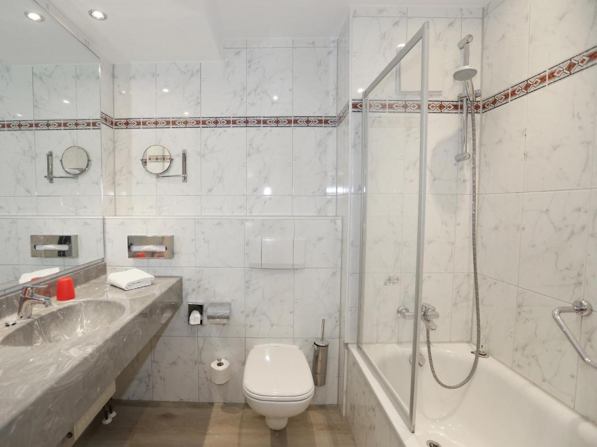 Dormero Hotel Meerbusch Kültér fotó