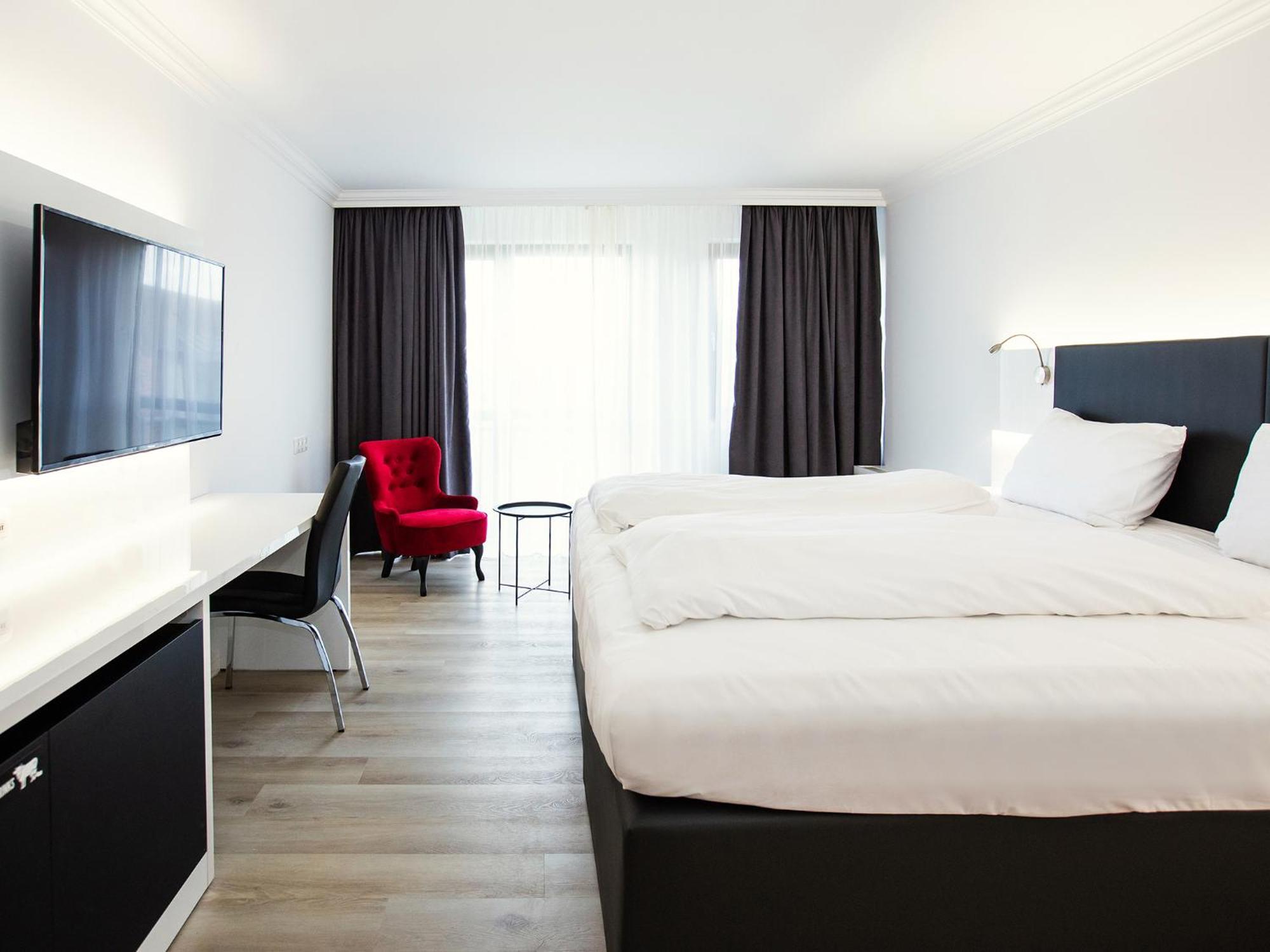 Dormero Hotel Meerbusch Kültér fotó