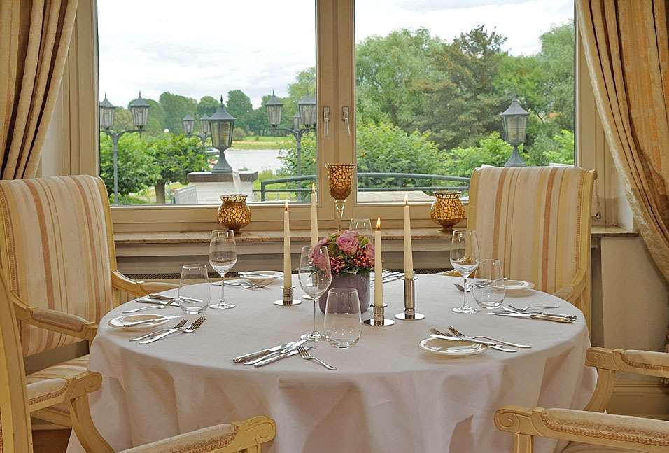 Dormero Hotel Meerbusch Étterem fotó