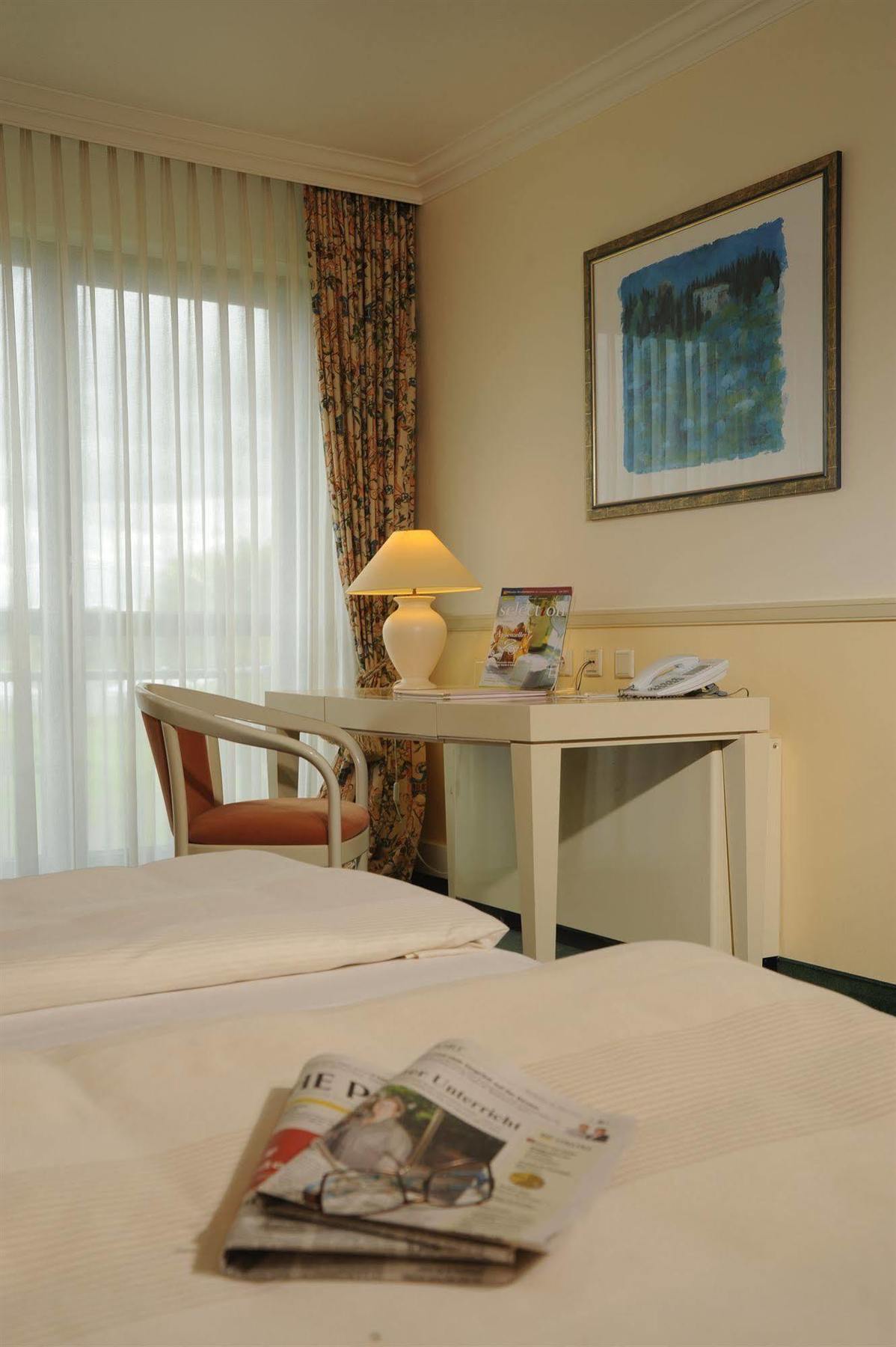 Dormero Hotel Meerbusch Kültér fotó